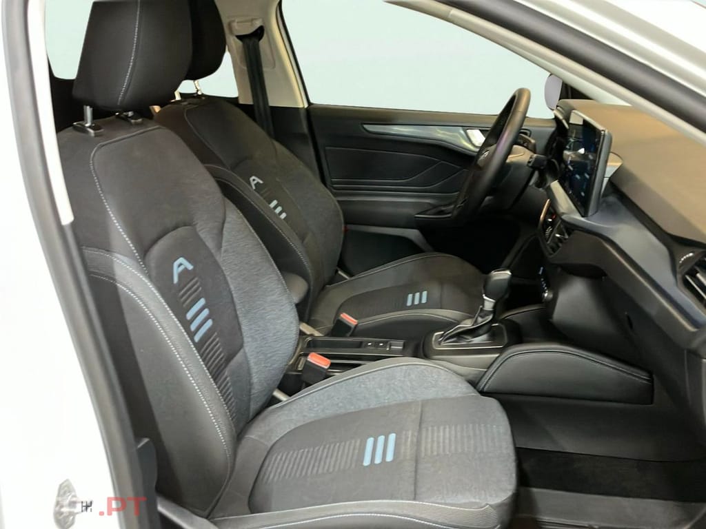 Ford Focus 1.0 EcoBoost MHEV Active X Aut.