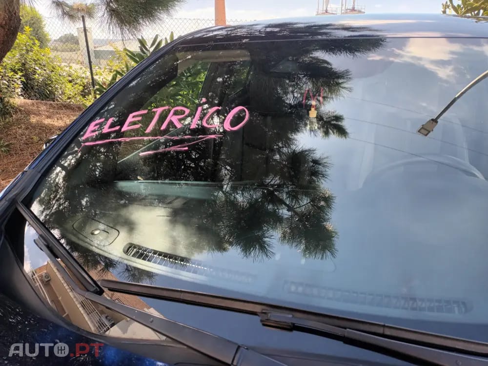 Nissan Leaf N-Connecta Full Led