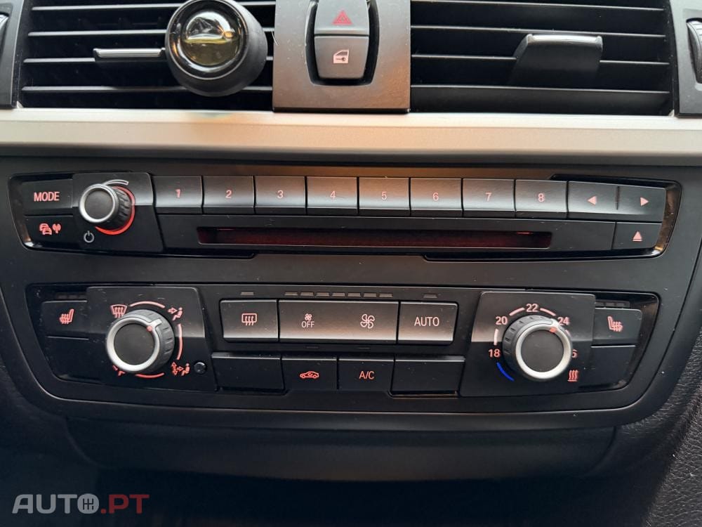 BMW 318 d Line Sport Shadow Auto