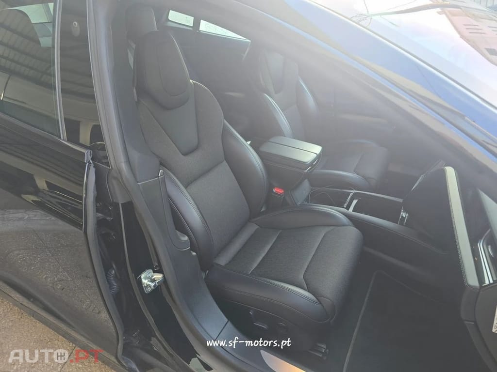 Tesla Model S 75D AWD