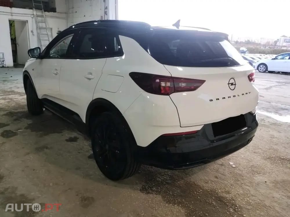 Opel Grandland (X) 1.6 T PHEV GSe