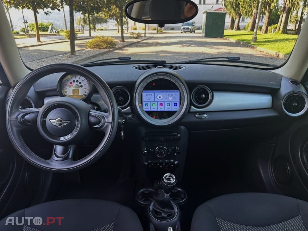 MINI Cooper One 1.6