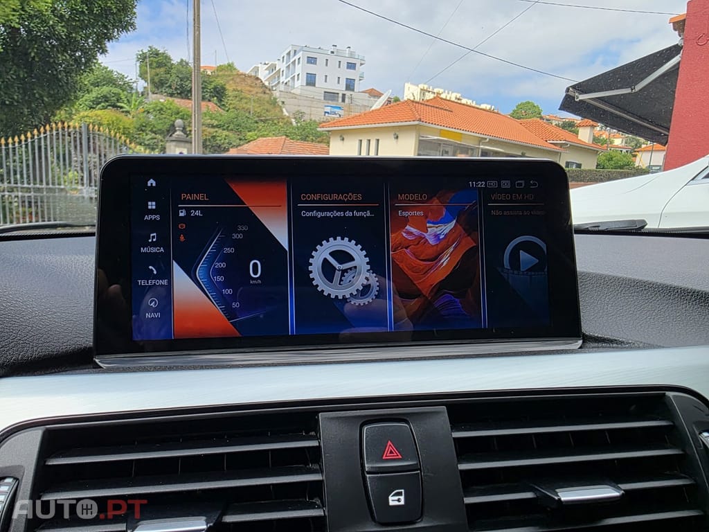 BMW 318 d Line Luxury Auto