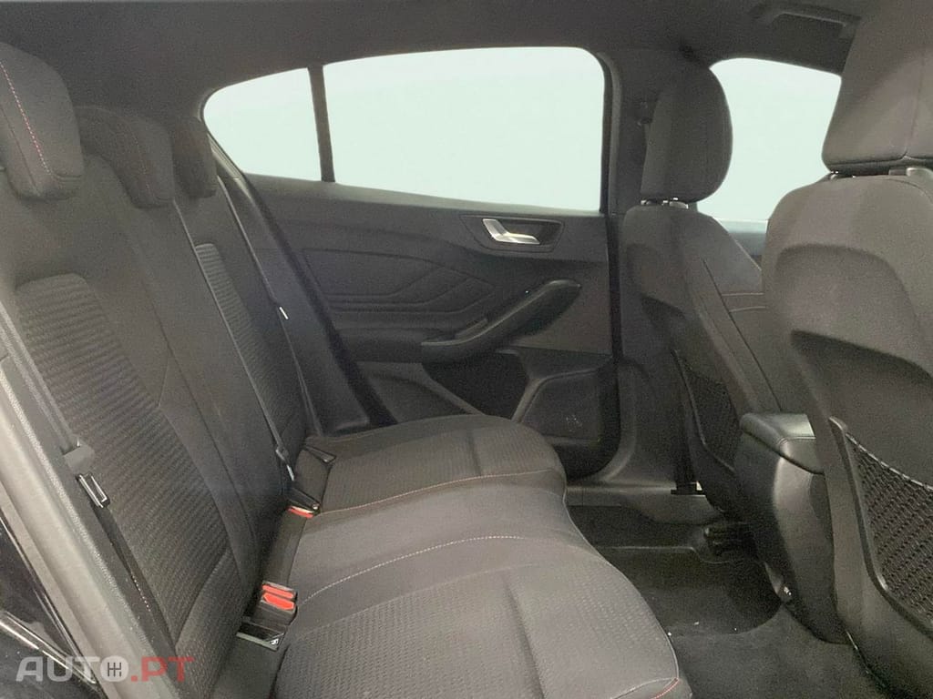 Ford Focus 1.5 TDCi ECOBlue ST-Line