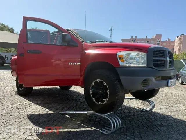 Dodge RAM 3.7 V6 GPL 6 Lugares