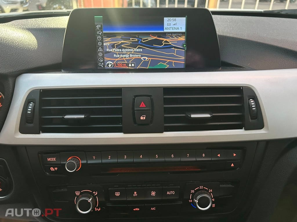 BMW 320 d Line Modern Auto-2013