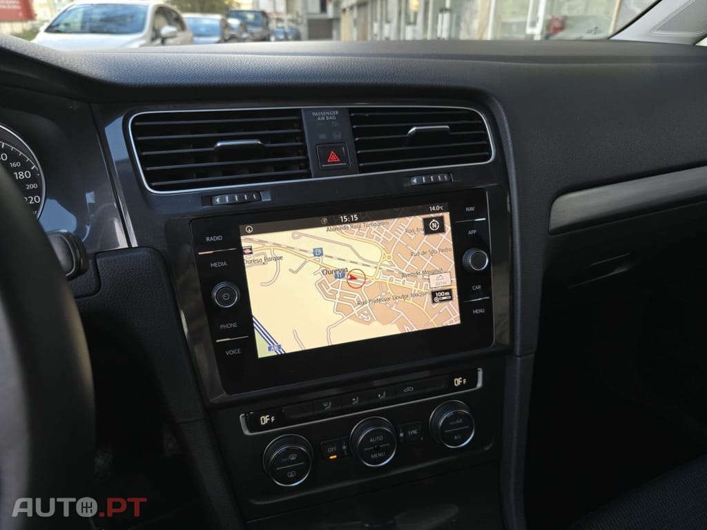 Volkswagen Golf 1.0 TSI Life