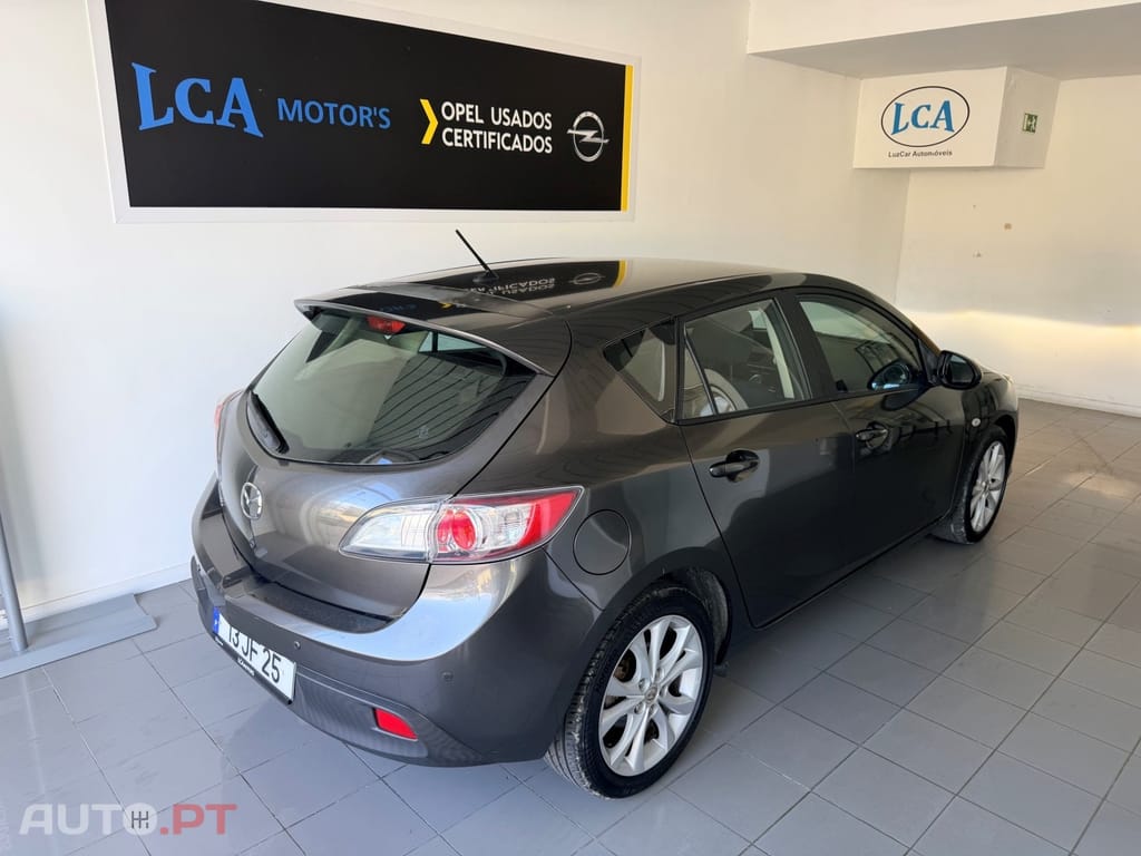 Mazda 3 MZ-CD 1.6 Exclusive Plus — fotografia 10