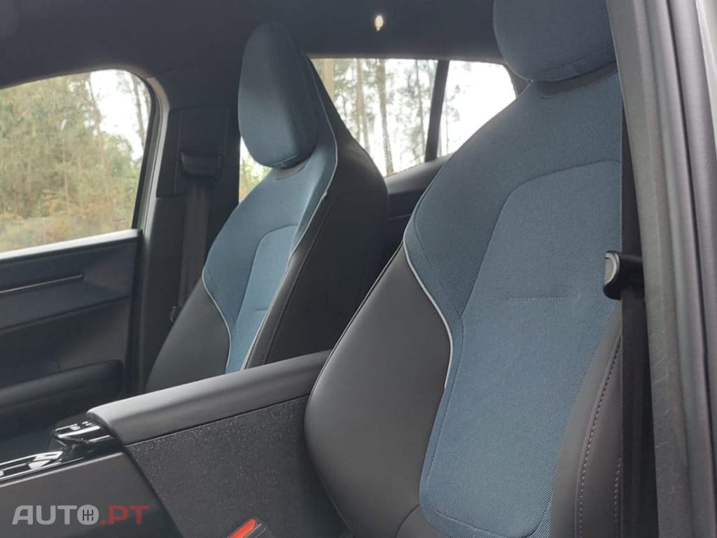 Volvo EX30 69 kWh Single Motor Extended Range Core