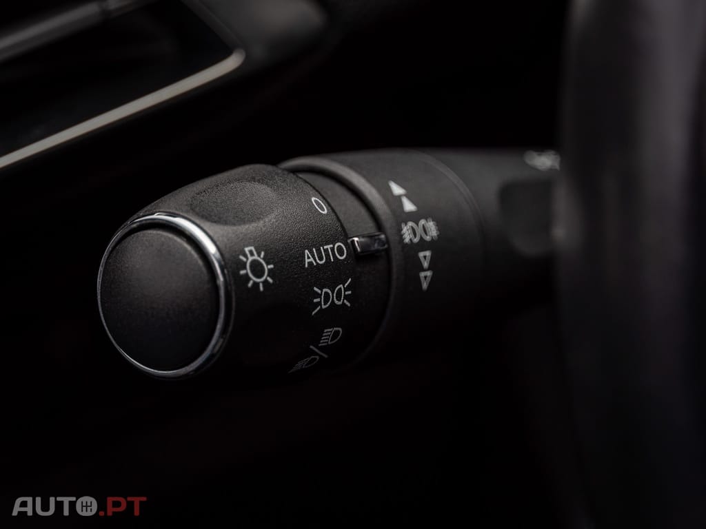 Peugeot 3008 1.5 BlueHDi Allure