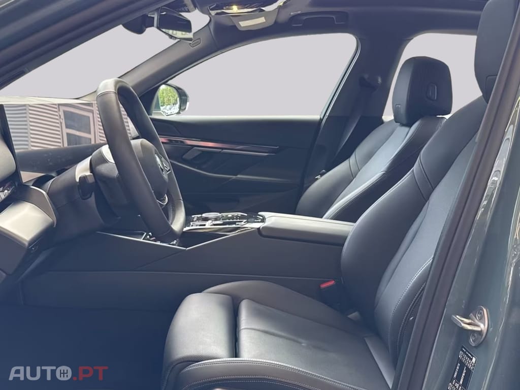 BMW i5 E-DRIVE40 I.V.A DEDUTIVEL  