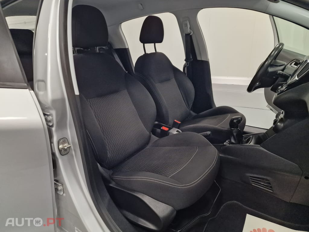 Peugeot 208 1.6 BlueHDi Active