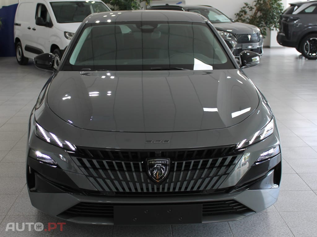 Peugeot 308 Allure Hybrid 136 CV