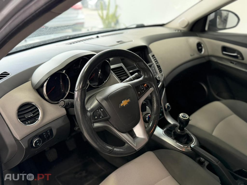 Chevrolet Cruze 2.0 VCDi LT