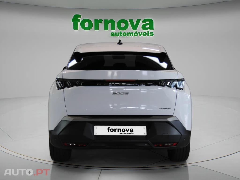 Peugeot 3008 1.2 Hybrid Allure e-DCS6