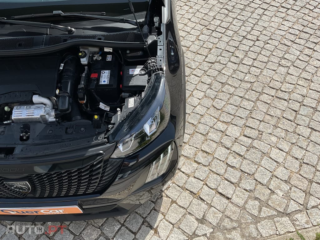Peugeot 2008 1.2 PureTech Active Pack