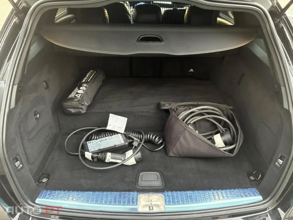 Mercedes-Benz C 300 C300 de hibrido plu-in