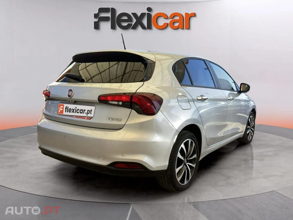 Fiat Tipo 1.3 M-Jet Lounge