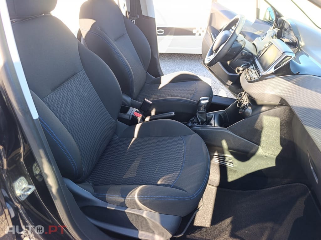 Peugeot 208 1.2 PureTech Allure