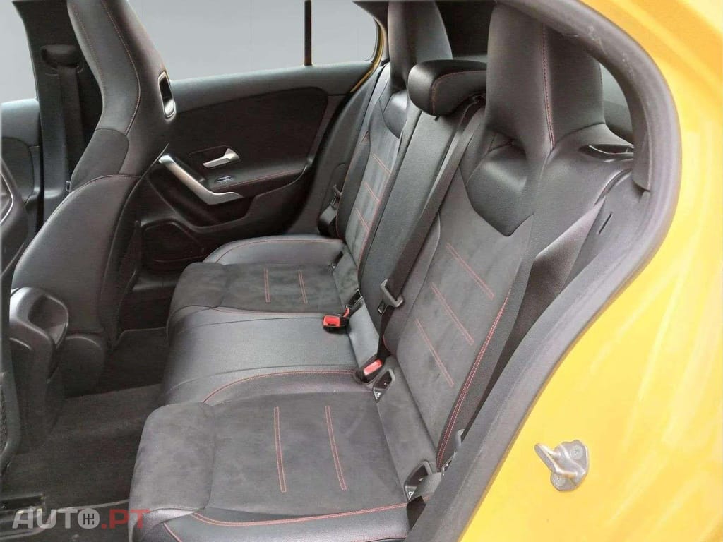 Mercedes-Benz A 180 AMG LINE