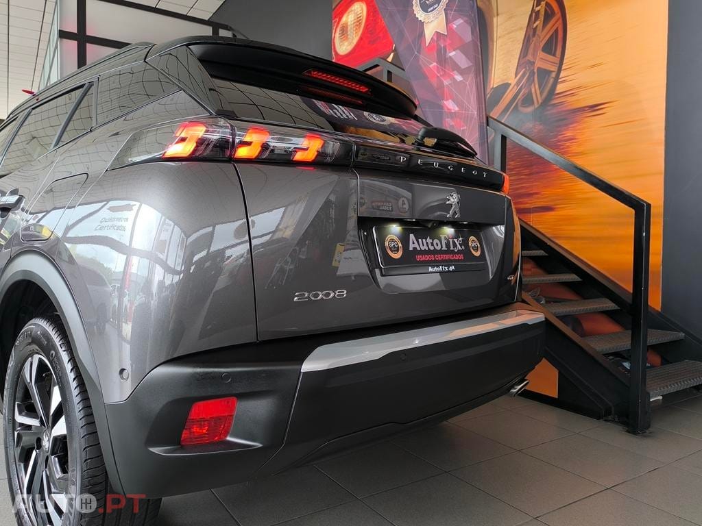 Peugeot 2008 1.5 BlueHDi GT EAT8