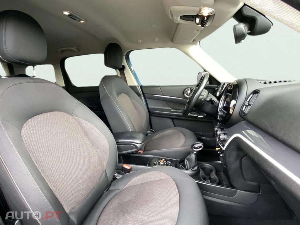 MINI Countryman Cooper SE ALL4 Auto