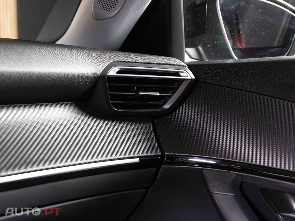 Peugeot 2008 1.2 PureTech Allure Pack EAT8