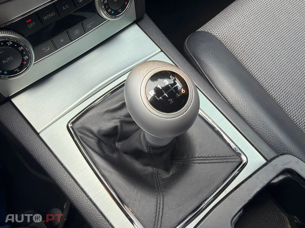 Mercedes-Benz C 220 CDI