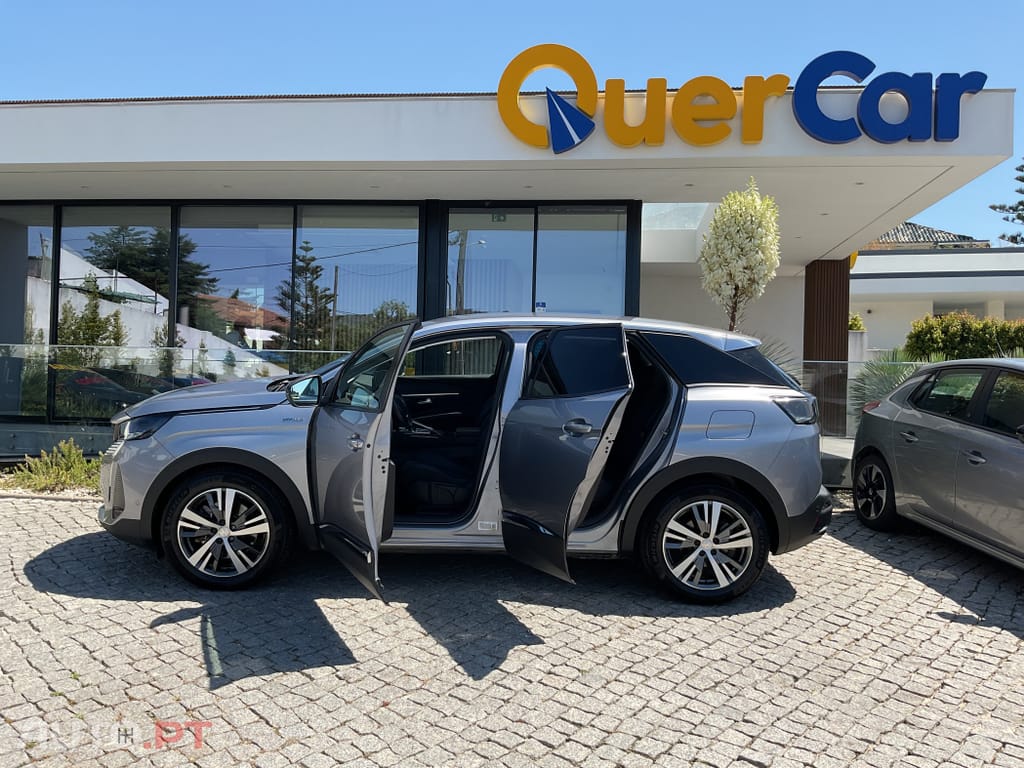 Peugeot 3008 1.6 Hybrid Allure e-EAT8
