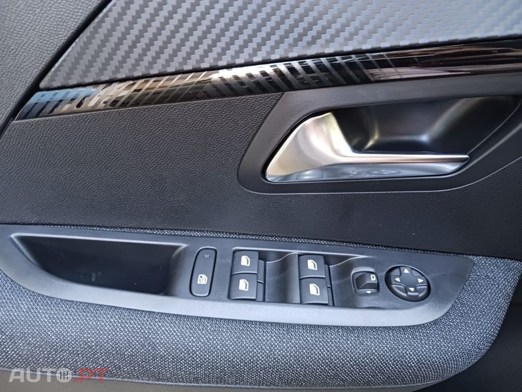 Peugeot 208 1.2 PureTech Style