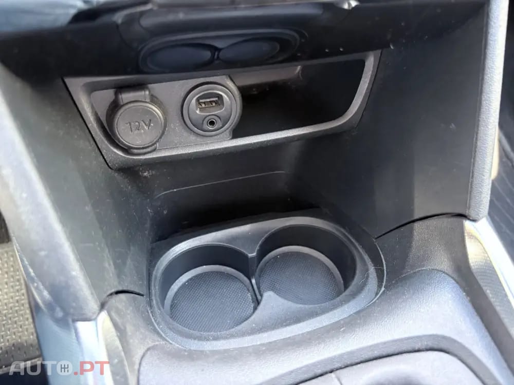 Peugeot 2008 1.6 e-HDi Allure