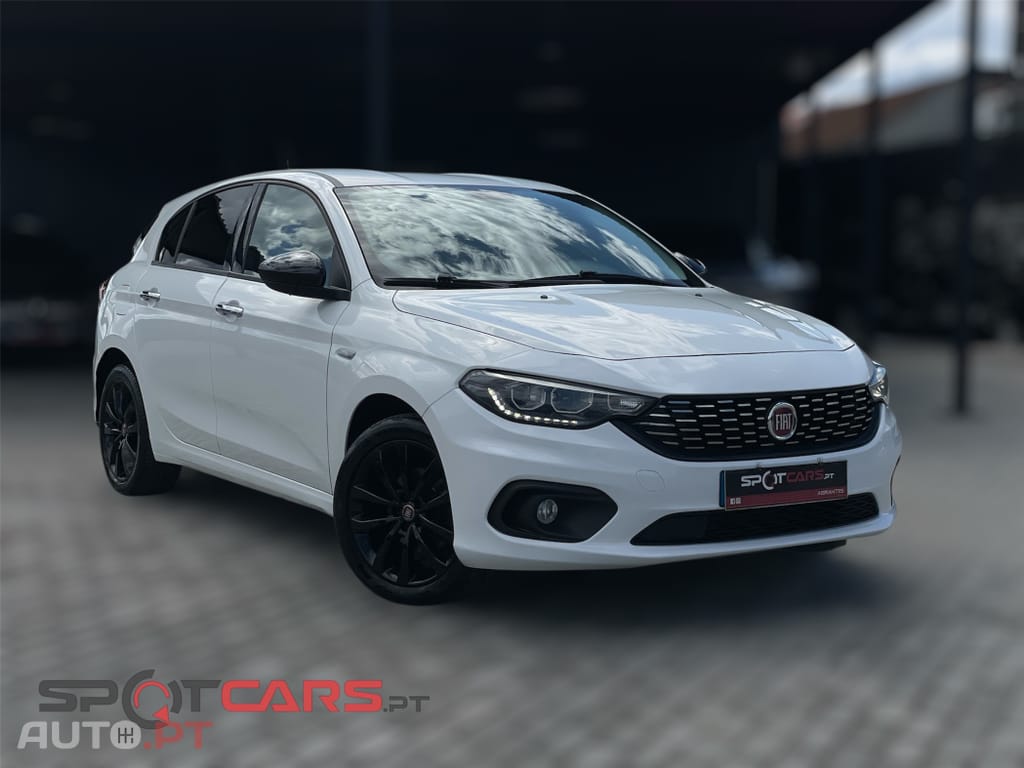 Fiat Tipo 1.3 M-Jet Lounge Tech J17