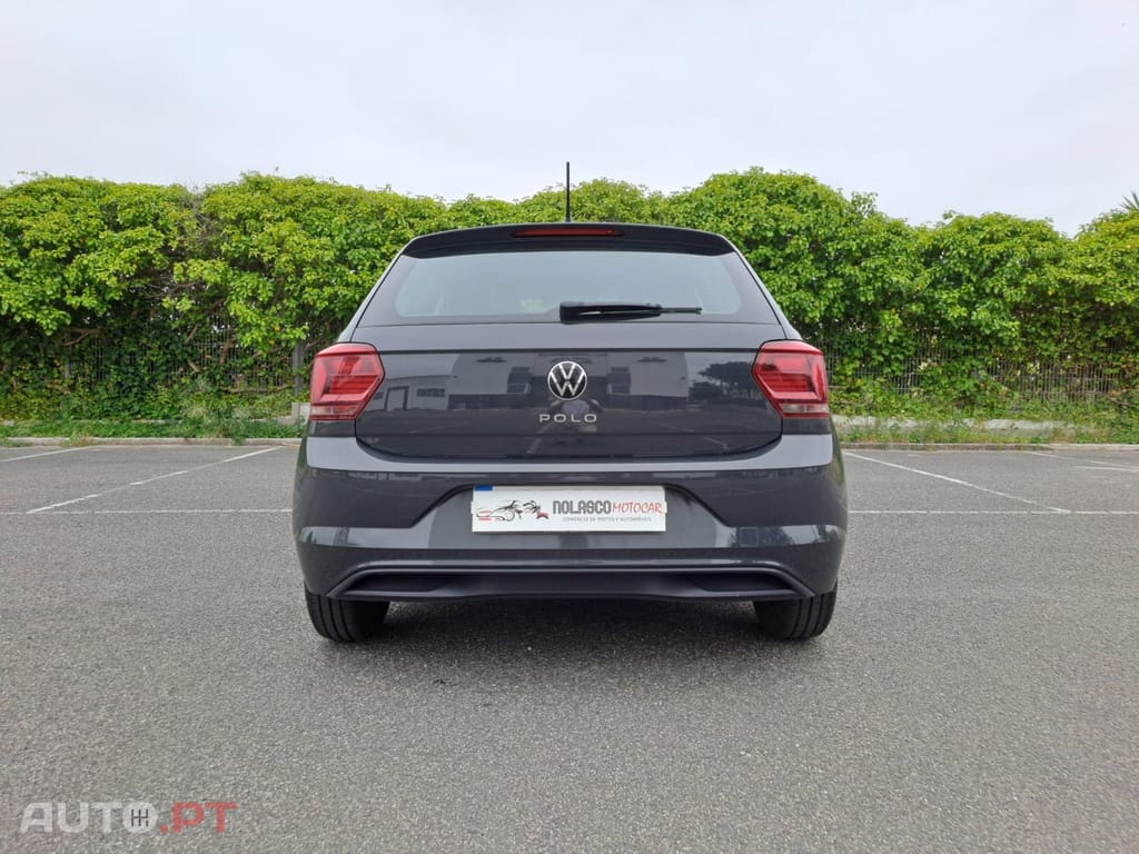 Volkswagen Polo 1.0 Confortline