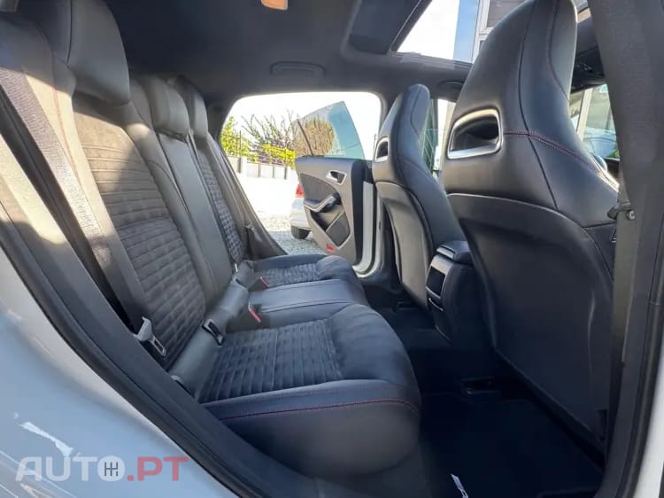Mercedes-Benz CLA 220 (CDI) d 7G-DCT AMG Line