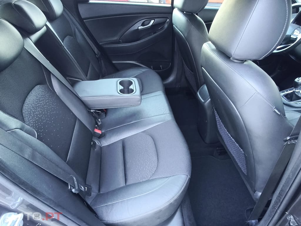Hyundai i30 1.0 T-GDi Style Plus