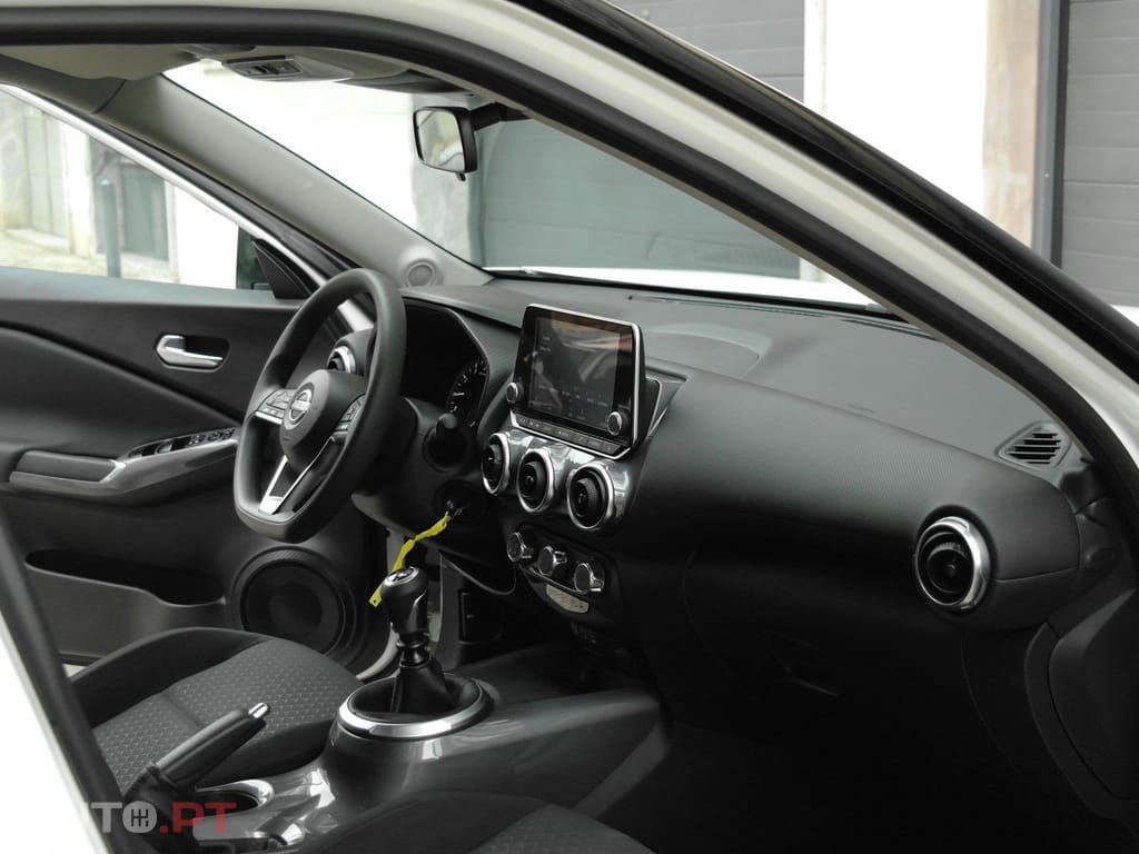 Nissan Juke 1.0 DIG-T N-Connecta