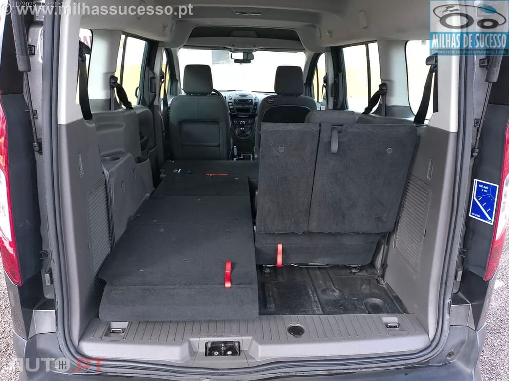 Ford Tourneo Grand 1.5 TDCi Active