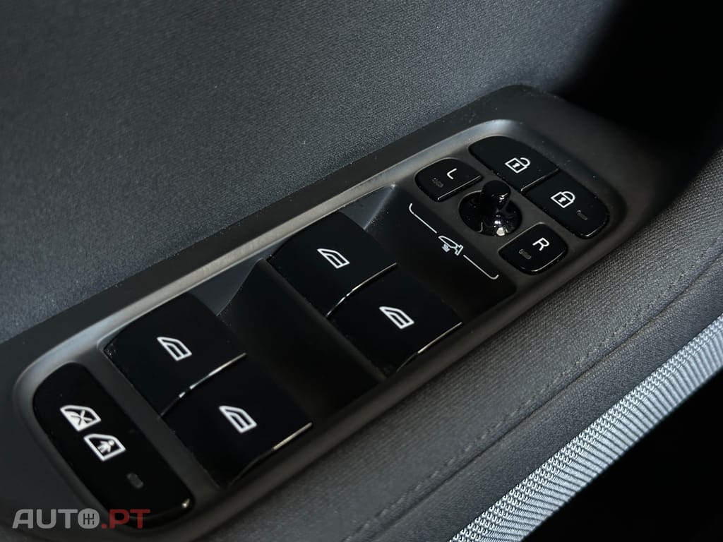 Polestar 2 Dual Motor Long Range 78 kWh AWD Performance