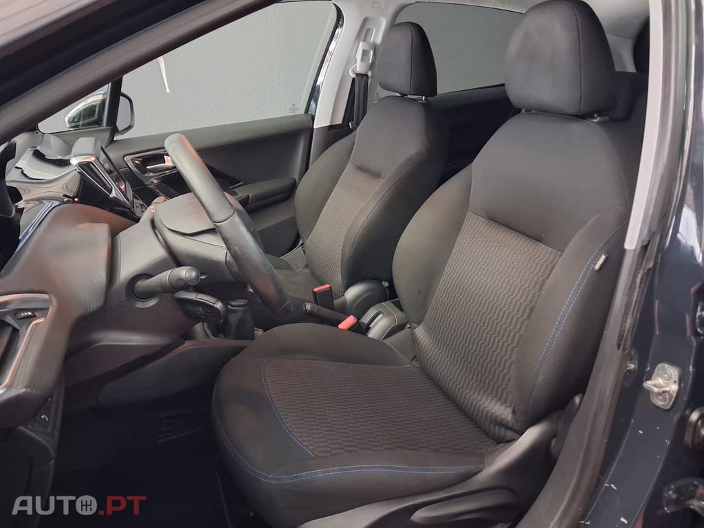 Peugeot 208 1.2 PureTech Active