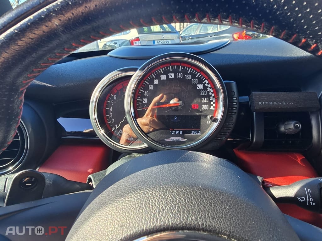 MINI Cooper John Cooper Works Aut.