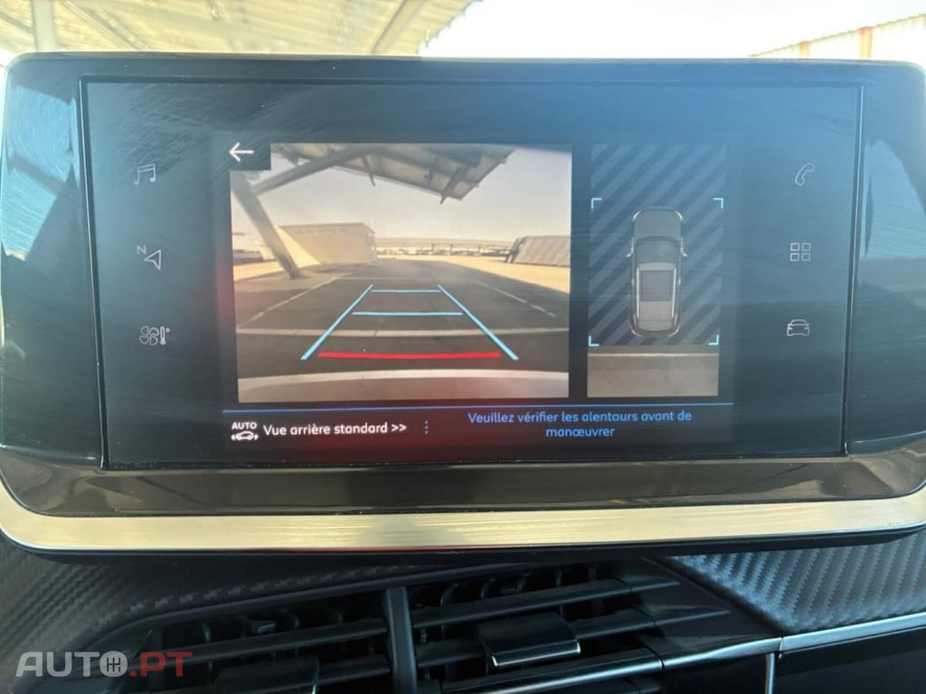 Peugeot 2008 1.5 BlueHDi Allure Pack