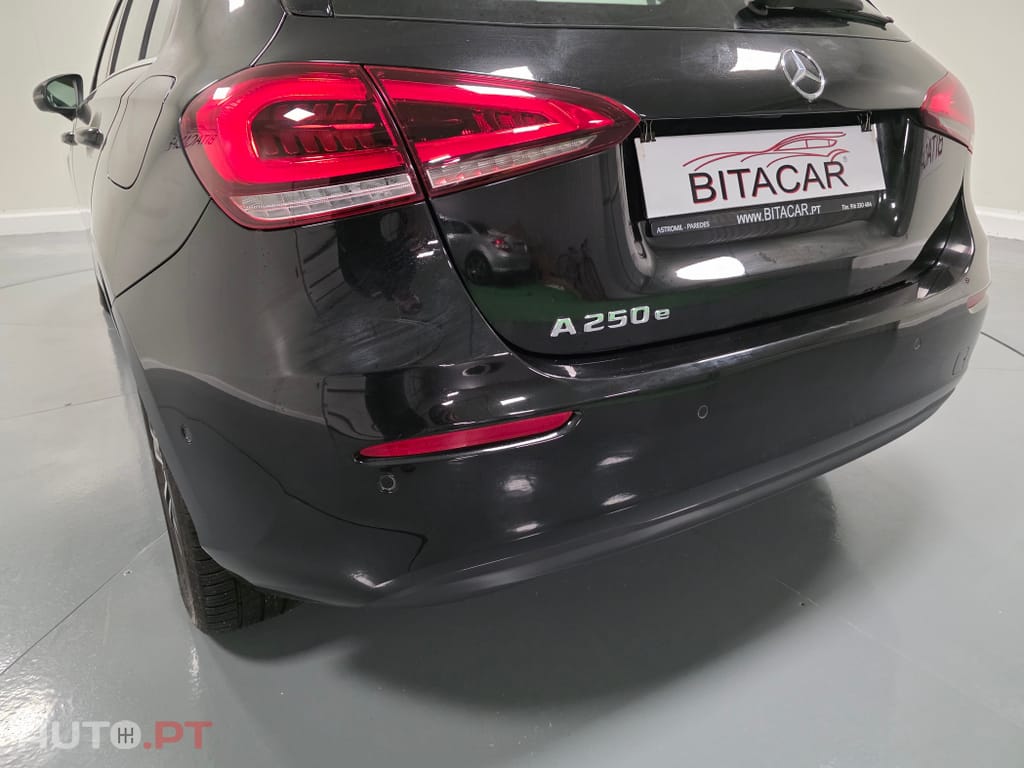Mercedes-Benz A 250 e Style Plus