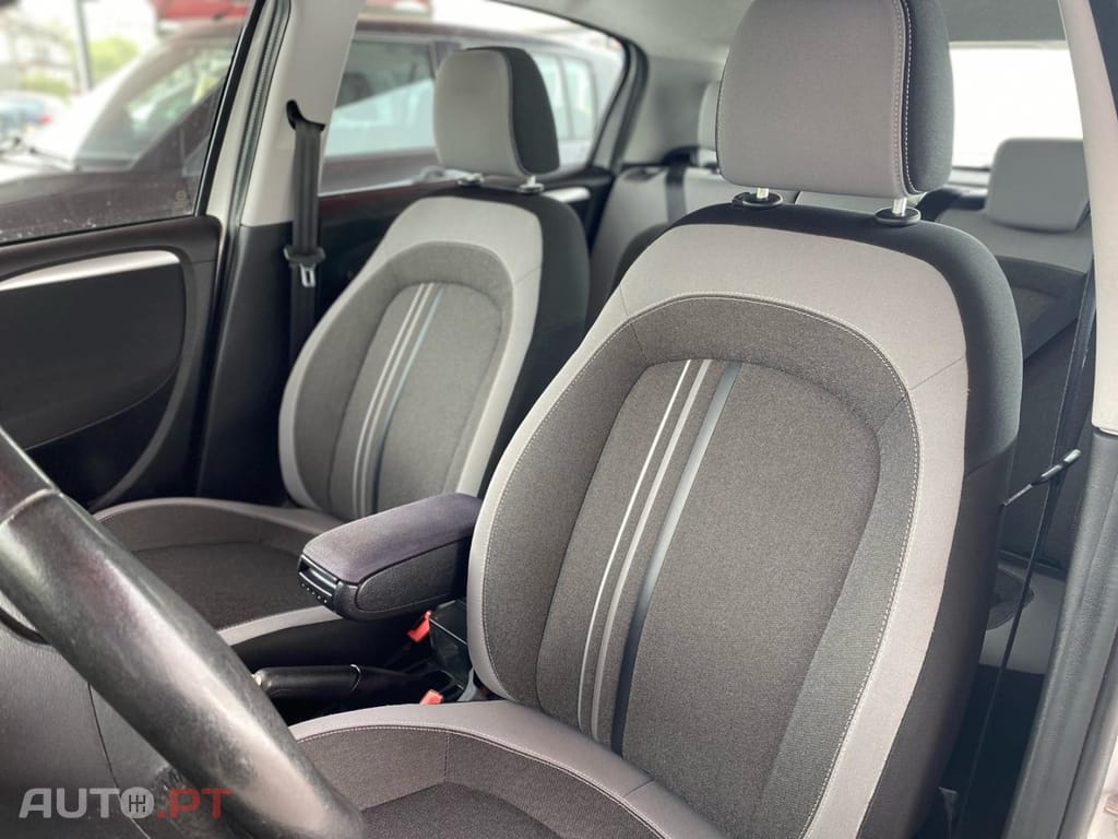 Fiat Punto 1.3 M-Jet Lounge Start&Stop