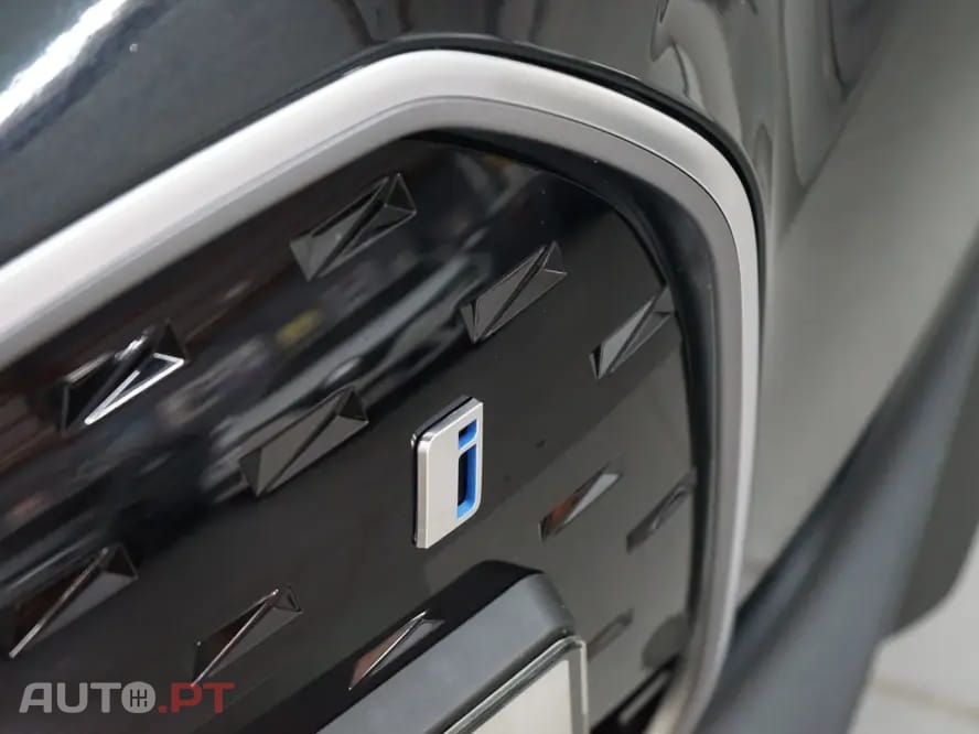 BMW i4 eDrive40
