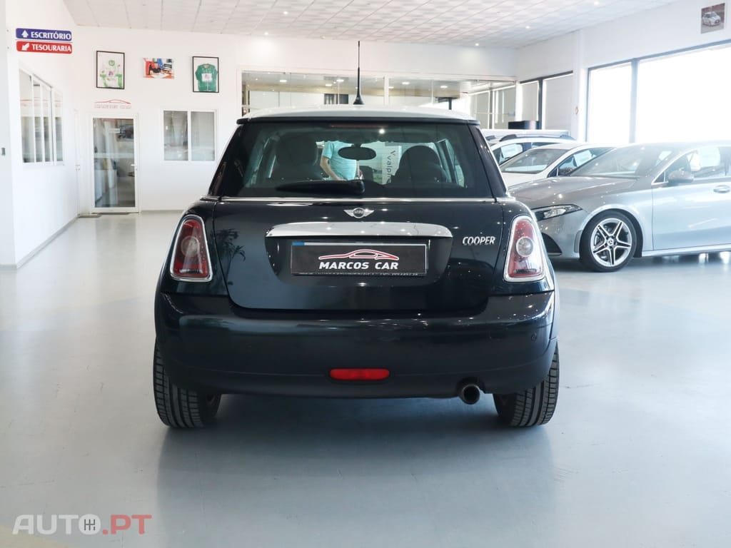 MINI Cooper Cooper