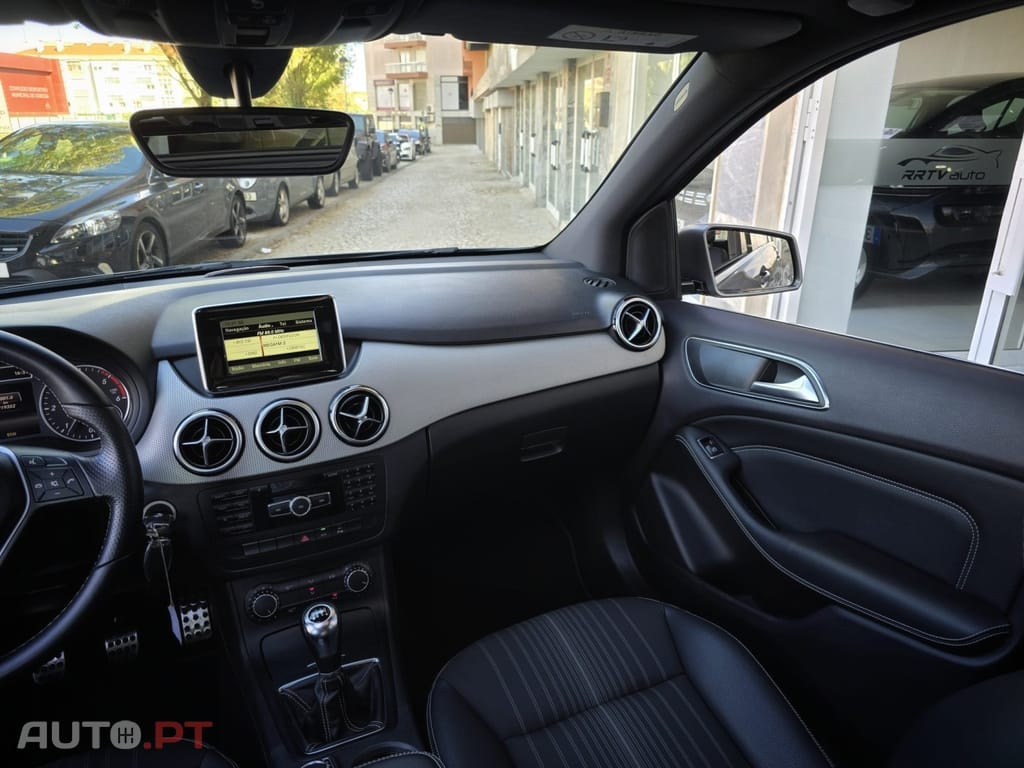 Mercedes-Benz B 200 CDi BlueEfficiency