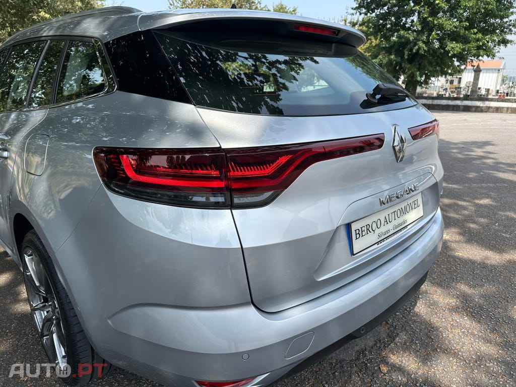 Renault Mégane Sport Tourer 1.6 E-Tech Hybrid