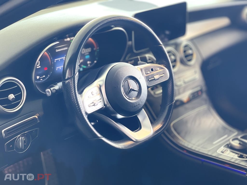 Mercedes-Benz C 300 de AMG Line