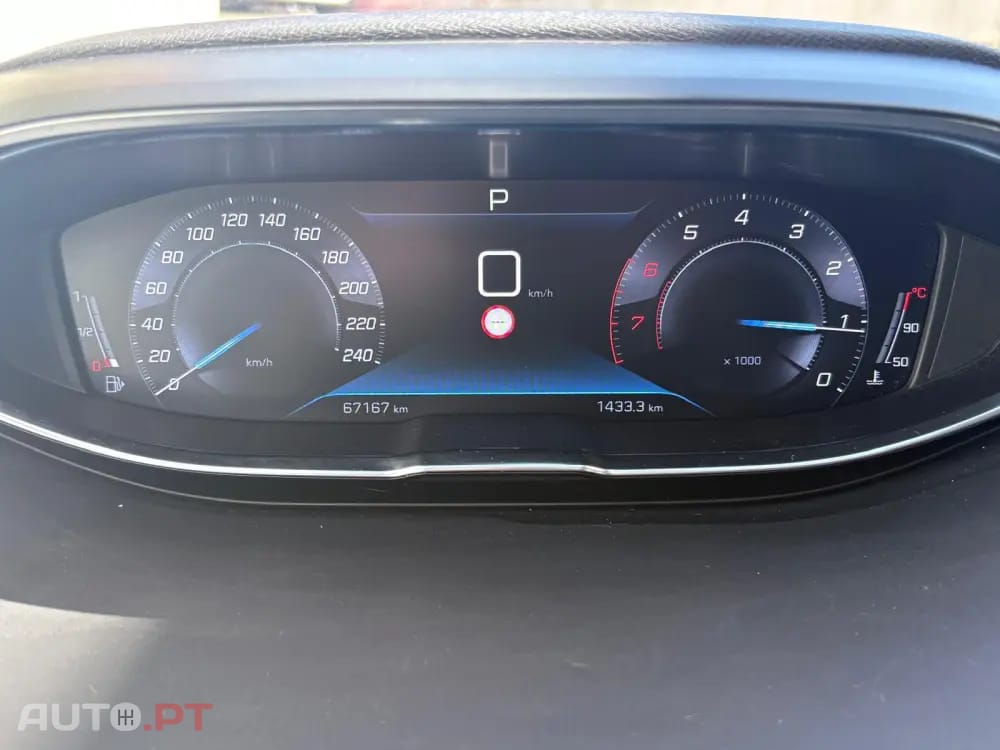 Peugeot 3008 1.2 PureTech Allure EAT8