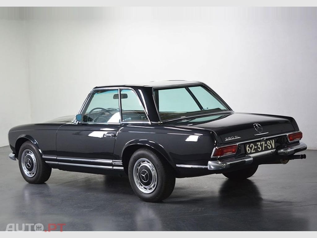 Mercedes-Benz SL 280 PAGODE 280 SL